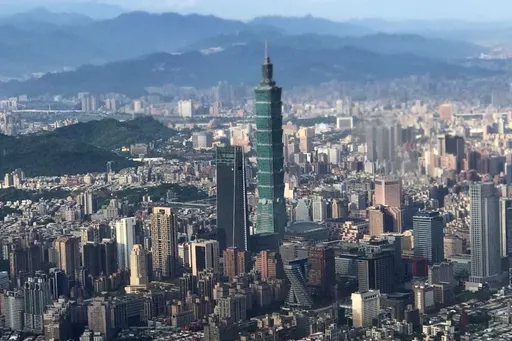 普發6000民眾會把錢存起來　他說台灣GDP「保2」難