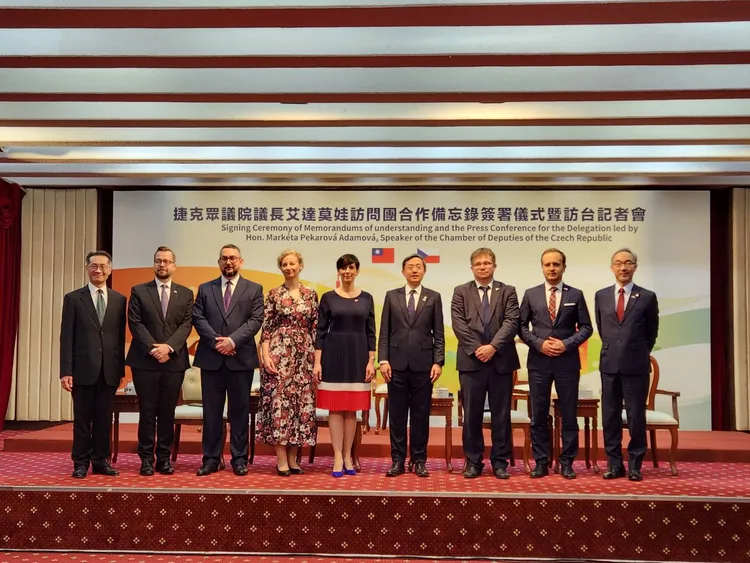 外交部今舉辦捷克訪團記者會。施智齡攝