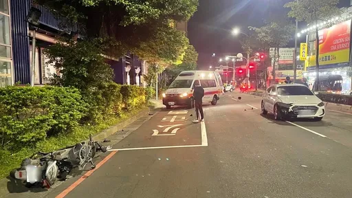 北漂工程師深夜騎車做錯這事 遭直行轎車撞上噴飛慘死