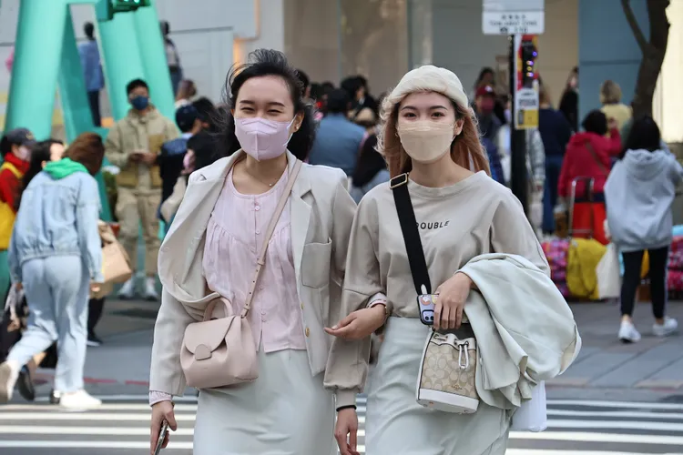 明天北部氣溫相較今天有６、７℃的降幅。資料照，鄭孟晃攝