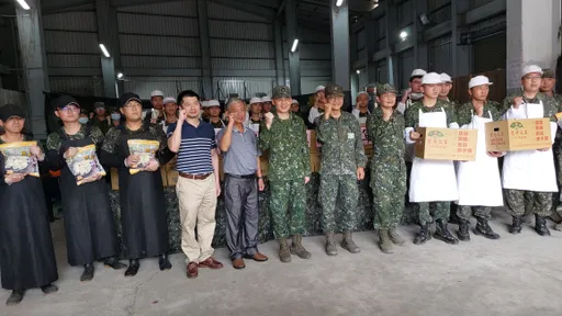 最好的味道就是愛國的味道 屏東食品企業慰問教召部隊