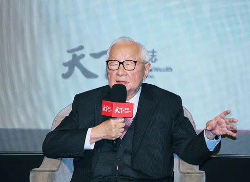 張忠謀指兩岸半導體技術差距5、6年　支持美政策「讓中國晶片發展慢下來」