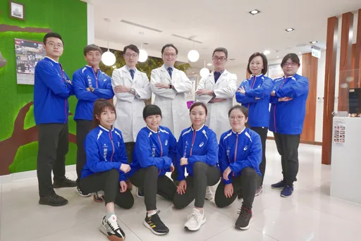 WBC中華隊神隊友 協力揮軍進決賽!聯新國際醫院把關球員安全