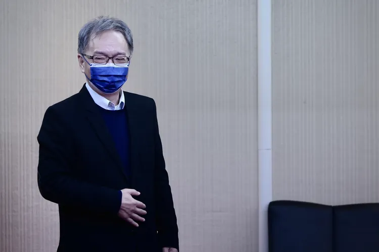 薛瑞元表示，指示藥可能一時間沒辦法全部從健保排除。林林攝