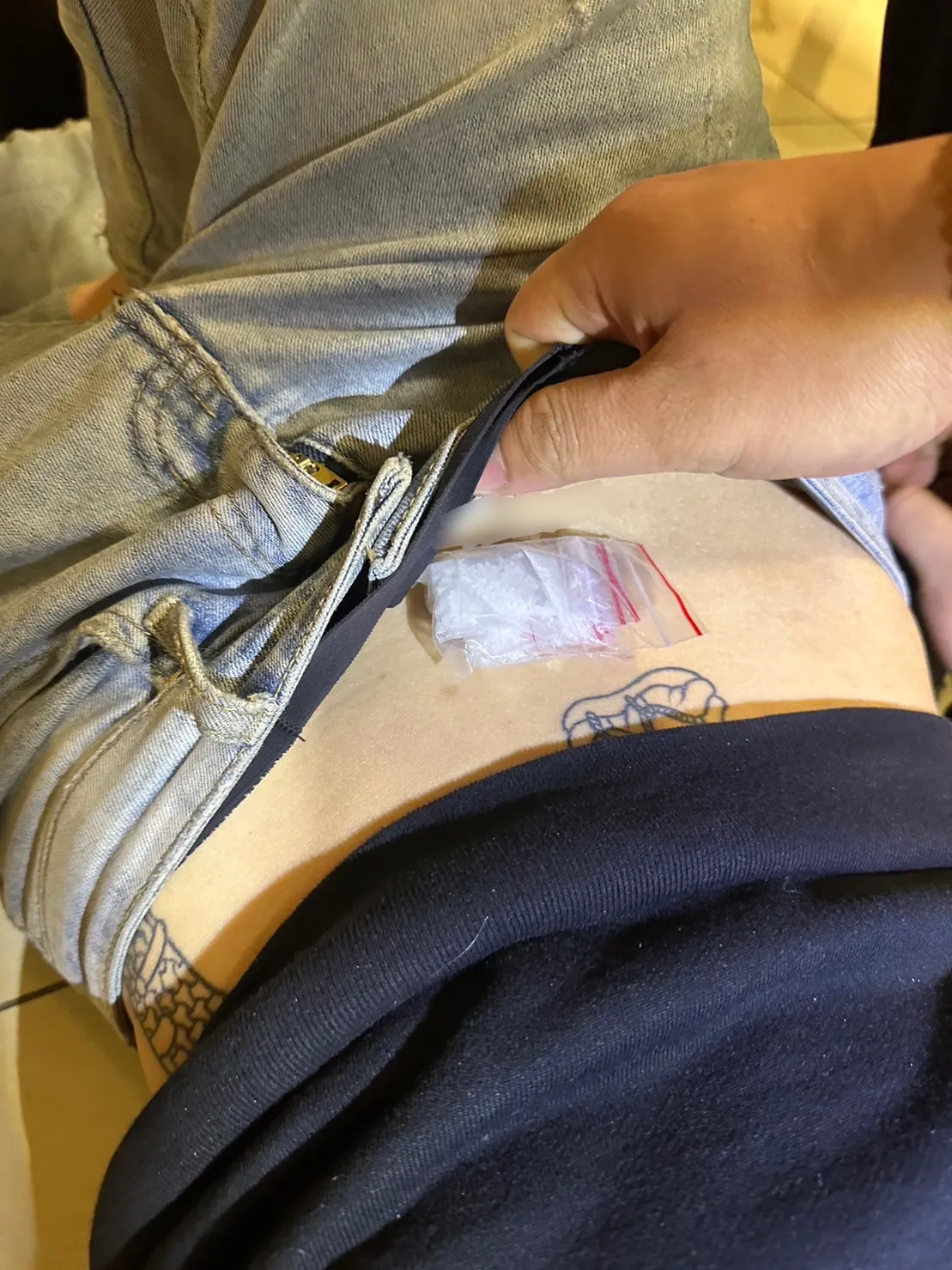 警方在蘇男內褲發現K他命。蘆洲警分局提供