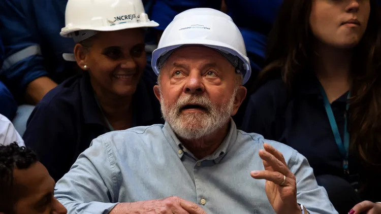 巴西總統魯拉因健康因素，延後訪問中國行程。美聯社