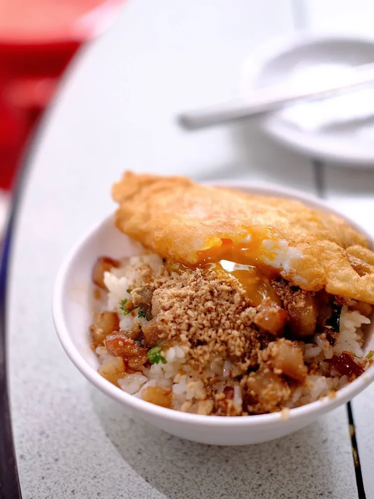 入選2023米其林指南的前金肉燥飯。美食作家葉盛耀提供