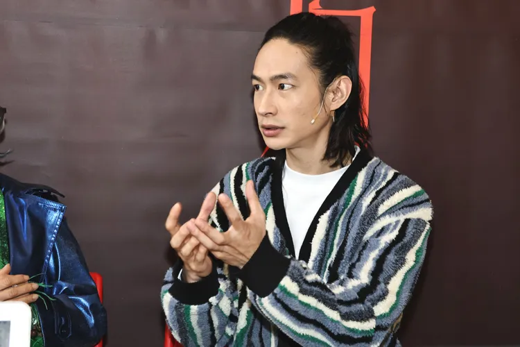 黃河曾在排練場吐露「好難」的情緒。施昂強攝