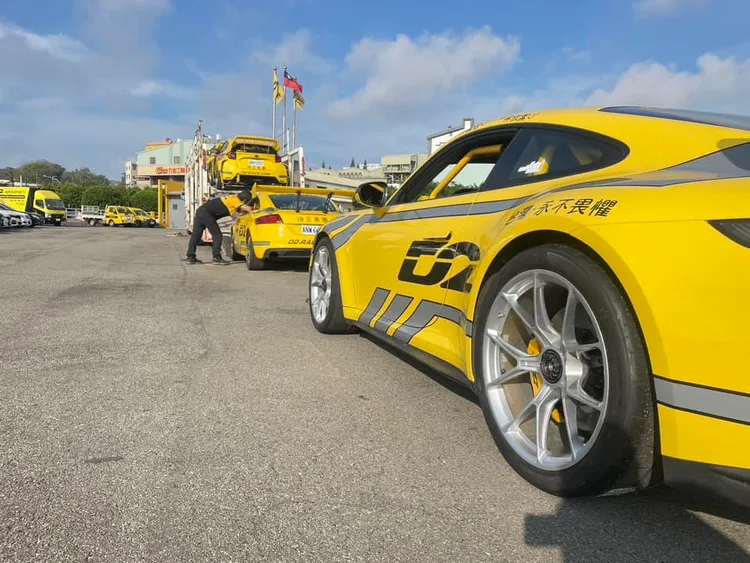 廖老大D2車隊。取自廖老大臉書