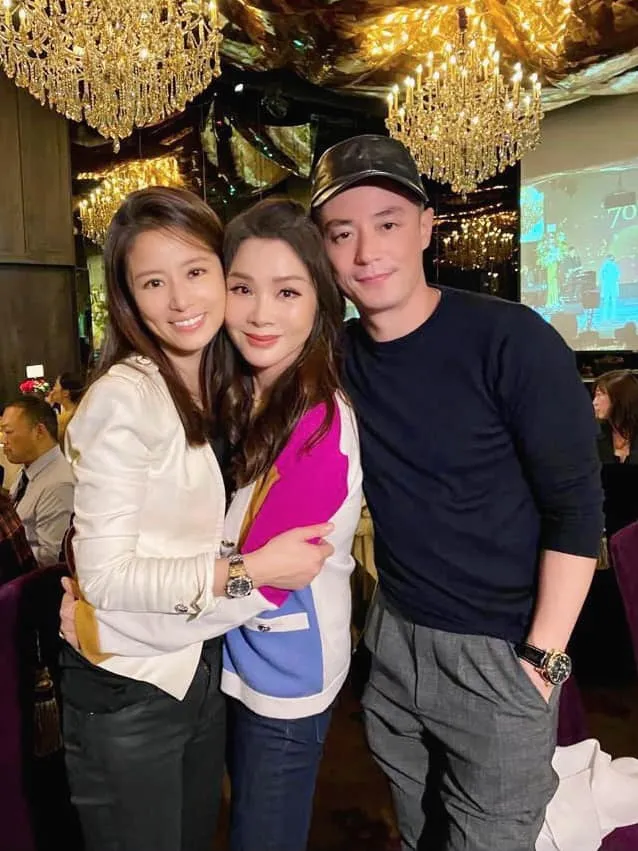 陳美鳳（中）和林心如（左）是超級好朋友，因而熟識霍建華。翻攝陳美鳳臉書