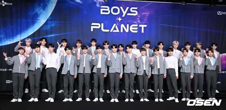 《BOYS PLANET》28強今在首爾舉行生存者宣告儀式。翻攝OSEN