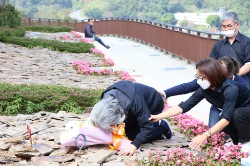 天龍人掃墓快筆記! 免費專車路線時程一次看