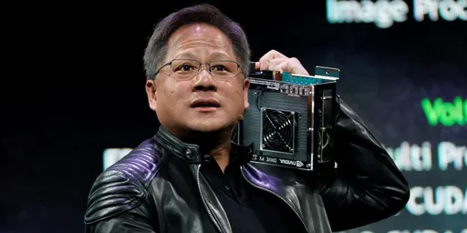 黄仁勋喊「AI的iPhone时刻到！」　台积电市值嗨奔14兆