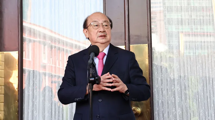 柯建銘推算若不排除冷凍期，預計4月中普發現金。資料照片