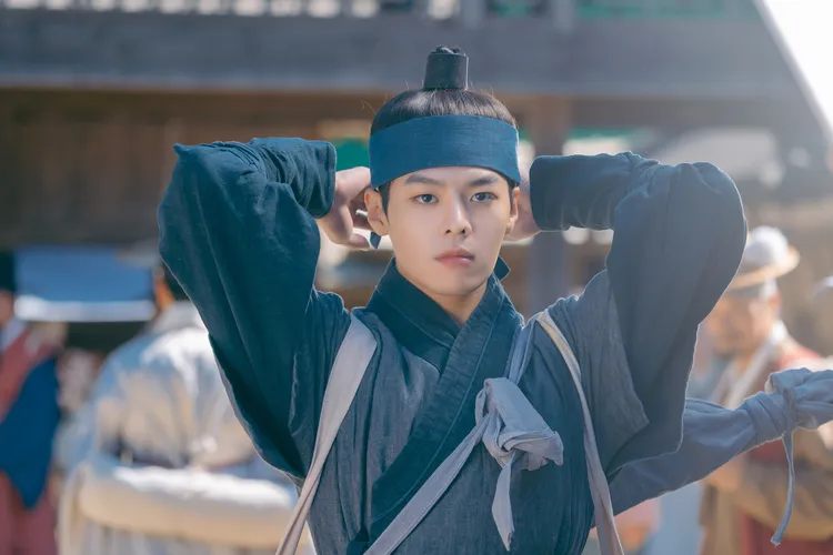 厲雲首度挑戰古裝劇，戲裡有很多武打場面。friDay影音提供