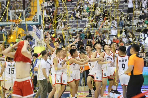 HBL|陳將双畢業沒關係!光復高中擊敗南山高中 本季17戰全勝衛冕成功