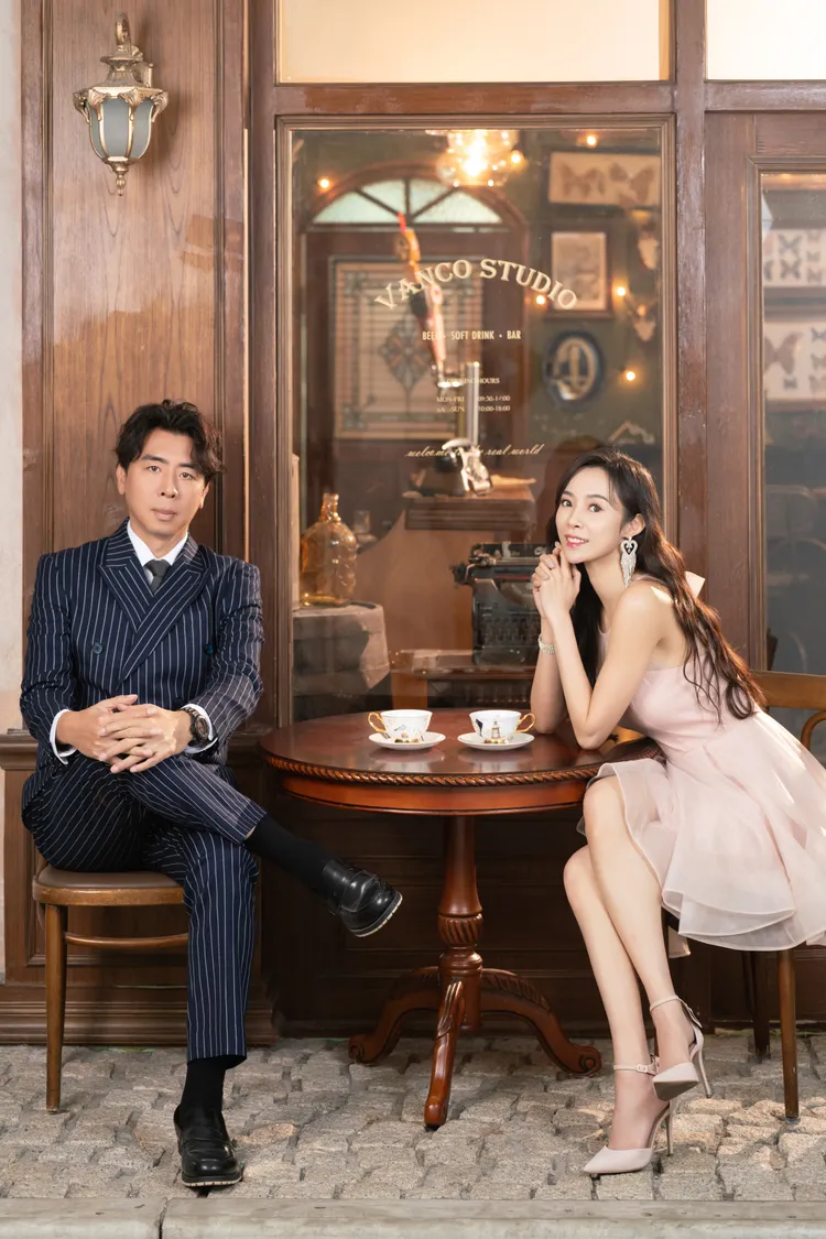 康茵茵（右）對小梁的歌聲十分驚艷。