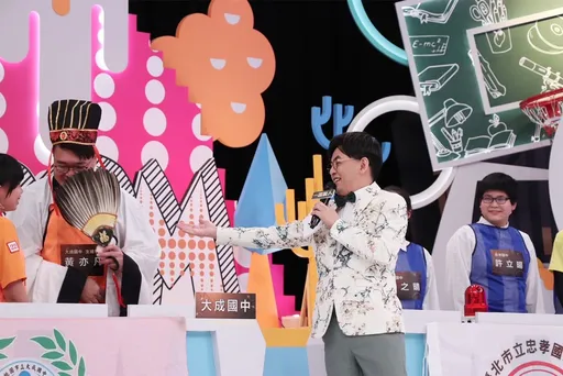 黃子佼遇諸葛孔明 直接打貴妃牌痛擊山寨貨