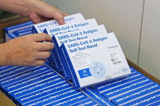 再放寬!3大機構3/27起取消定期快篩 剩「這5種」維持每周1篩