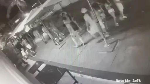 邁阿密海灘度假人潮玩到失控　青年在街頭囂張殺人全都錄