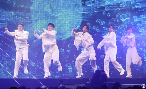 源少年出道7個月連開2場個唱 混血創作才子站台原來有這層關係