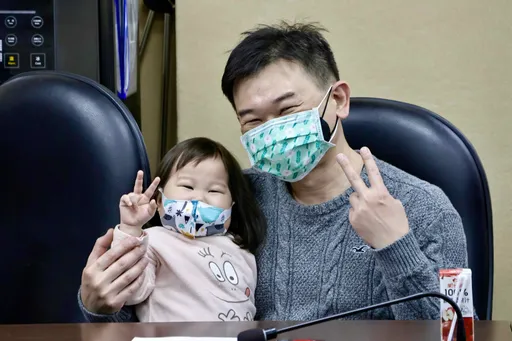 3岁女童植入「成人肾」!北荣手术创纪录 摆脱每天洗肾6次噩梦终能上学