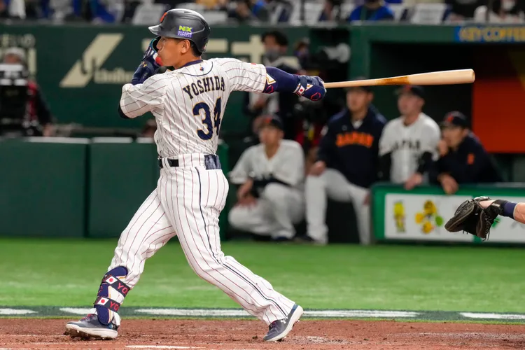 吉田正尚2戰灌8打點。  美聯社