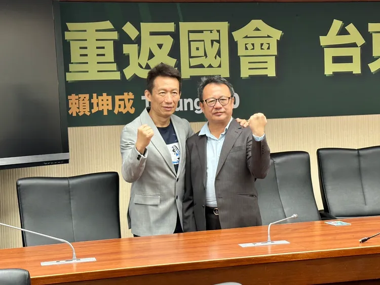 藝人郭子乾力挺多年好友賴坤成。潘袁詩羽攝