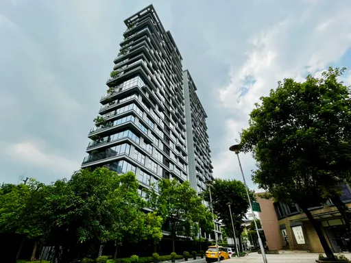 單坪突破211萬元 宸創國際4.08億買「潤泰敦峰」