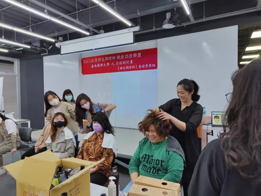 要美麗也要健康!「頭皮管理師」成新興職業 嘉藥大學開班促畢業即就業