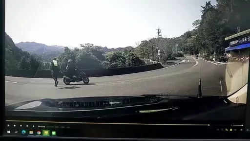 控警衝馬路攔檢太危險　新店警打臉：不服指揮稽查將告發