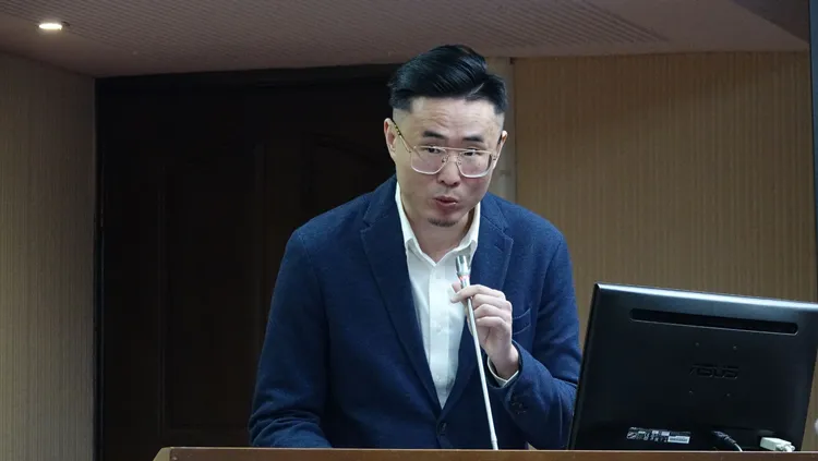 傅俊豪認為，安寧醫療達到一定程度後，可透過尊嚴善終讓病人無痛、快速地離開。莊宗達攝