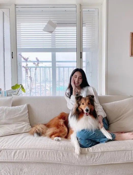 瑤瑤笑說愛犬變胖了不少。翻攝瑤瑤IG