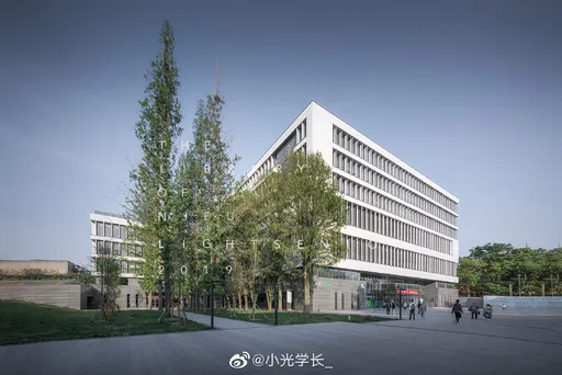 只想躺平?南京招聘月薪8千圖書館員 兩千人應徵搶2職缺