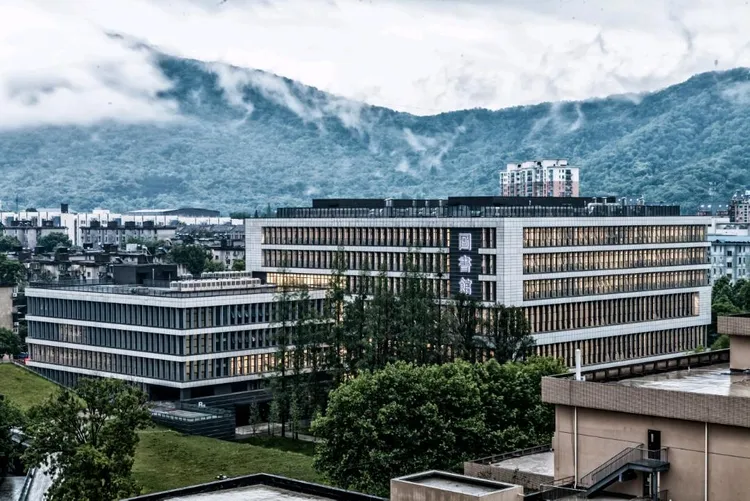 南京林業大學圖書館。翻攝微博