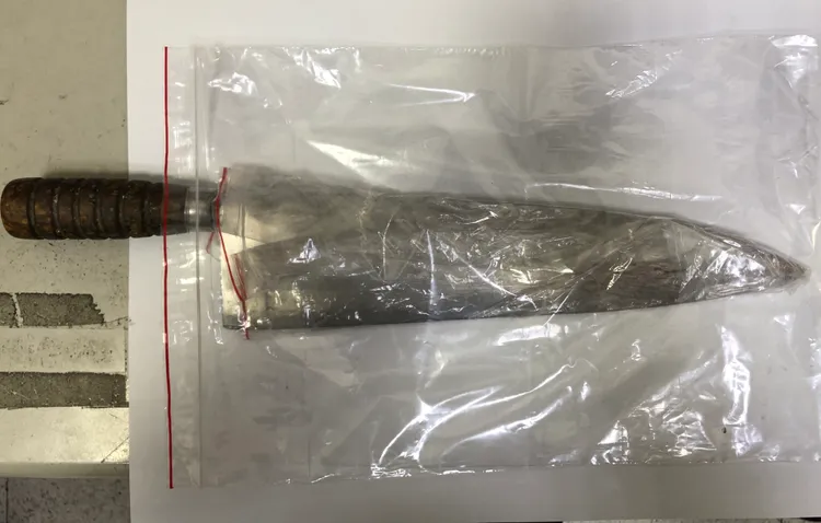邱男行兇所用的魚刀。讀者提供