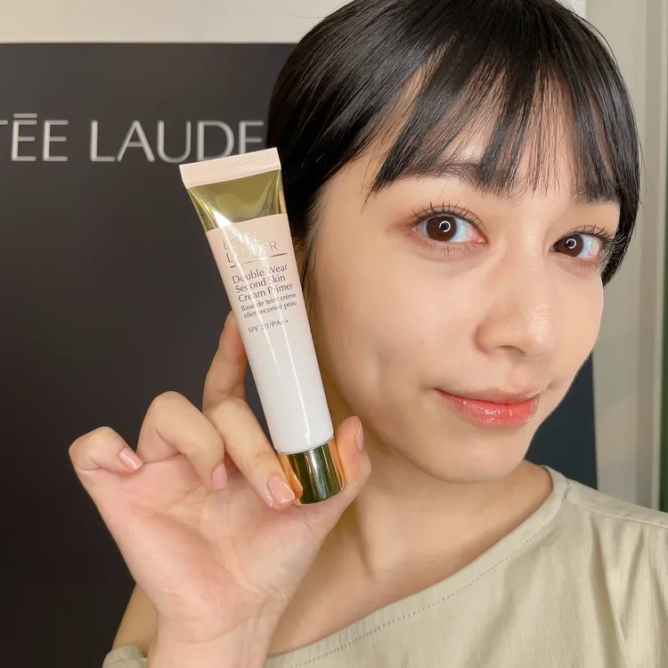 Model示範粉持久天生美肌乖乖乳，2100元。張家玲攝