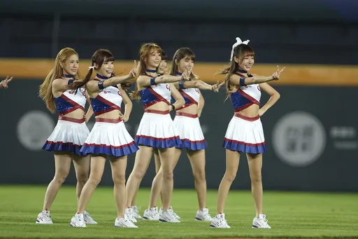 「護國啦啦隊」超狂應援！ 義大利總教練：有點驚嚇