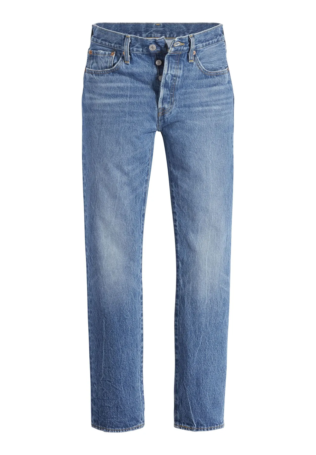 Levi’s 501丹寧褲於今年迎來150周年,其在潮流更迭下仍穩踞時尚的中心之位,並與時俱進以其與眾不同的原創力,影響著國際時尚及全球文化。Levi's 501 ‘90復刻丹寧褲,3990元。品牌提供