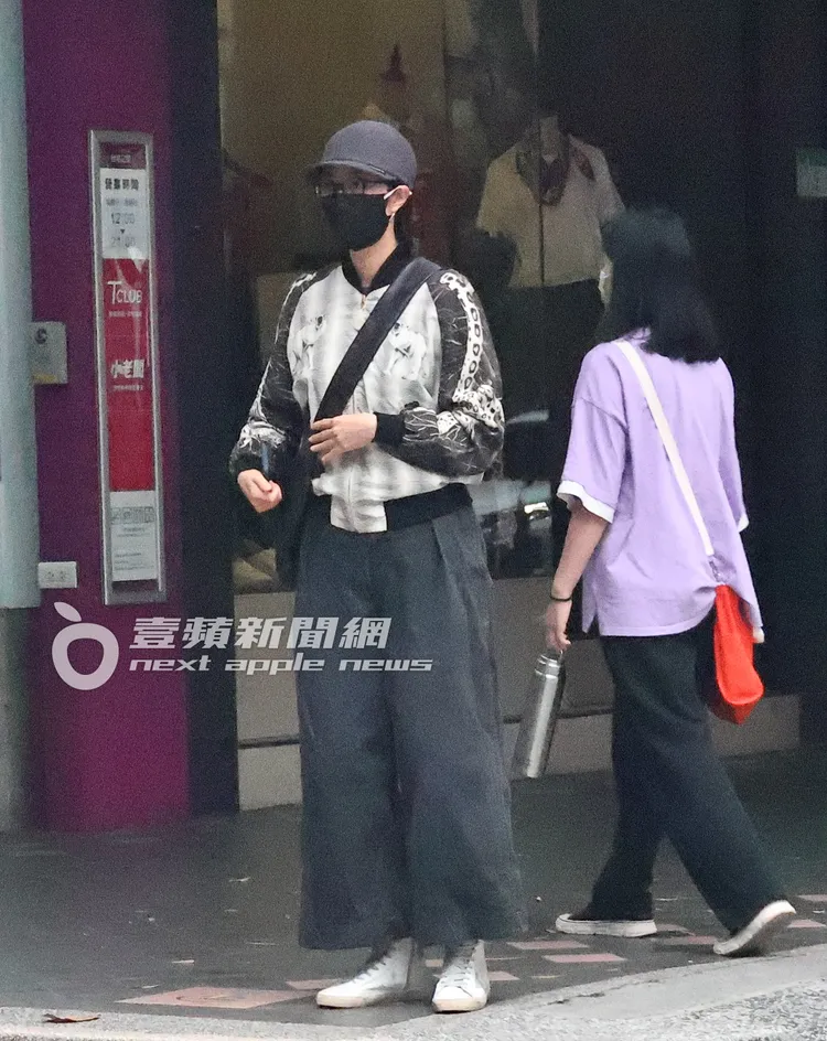 當天桂綸鎂一身中性打扮，很難被認出。特勤中心攝