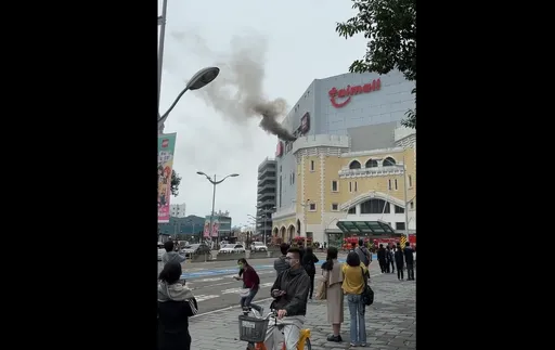桃園台茂購物中心火警 6樓餐廳廚房濃煙四竄!緊急疏散購物民眾