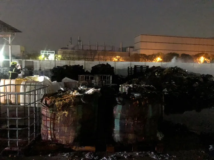 警消花約1.5小時撲滅火勢。讀者提供