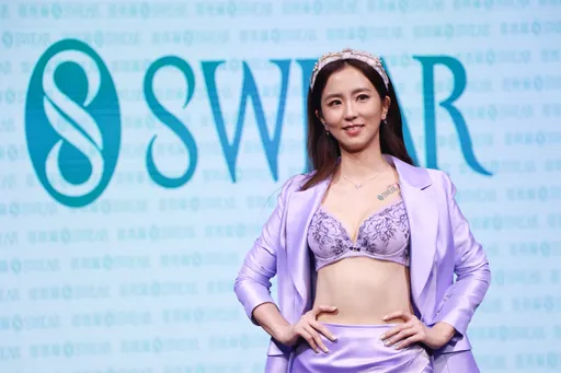 8點檔內衣女神酥胸大辣 周曉涵曝綠茶婊曾傳性感照勾引男友