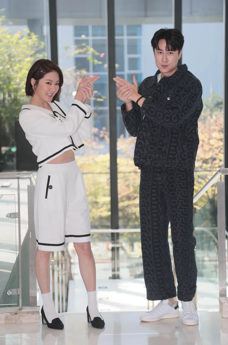 楊雅筑（左）和劉書宏從不和變好友。彭欣偉攝