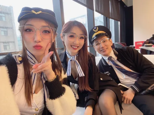 8點檔男星搭火車受困廁所1小時 嚎啕大哭無人理