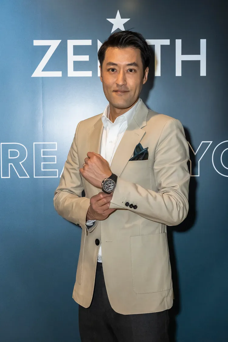 ZENITH今於寶鴻堂鐘錶台北旗艦店舉辦的活動中，由DJ Bryan示範了旗下全新推出的DEFY Extreme Double Tourbillon雙陀飛輪腕錶。品牌提供