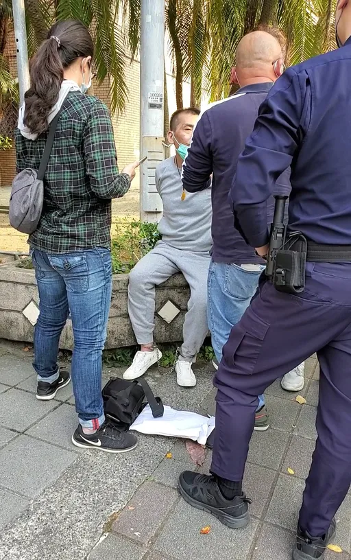 女友幫販毒！警上門他竟跳窗落跑　奔地檢署守候她被活逮