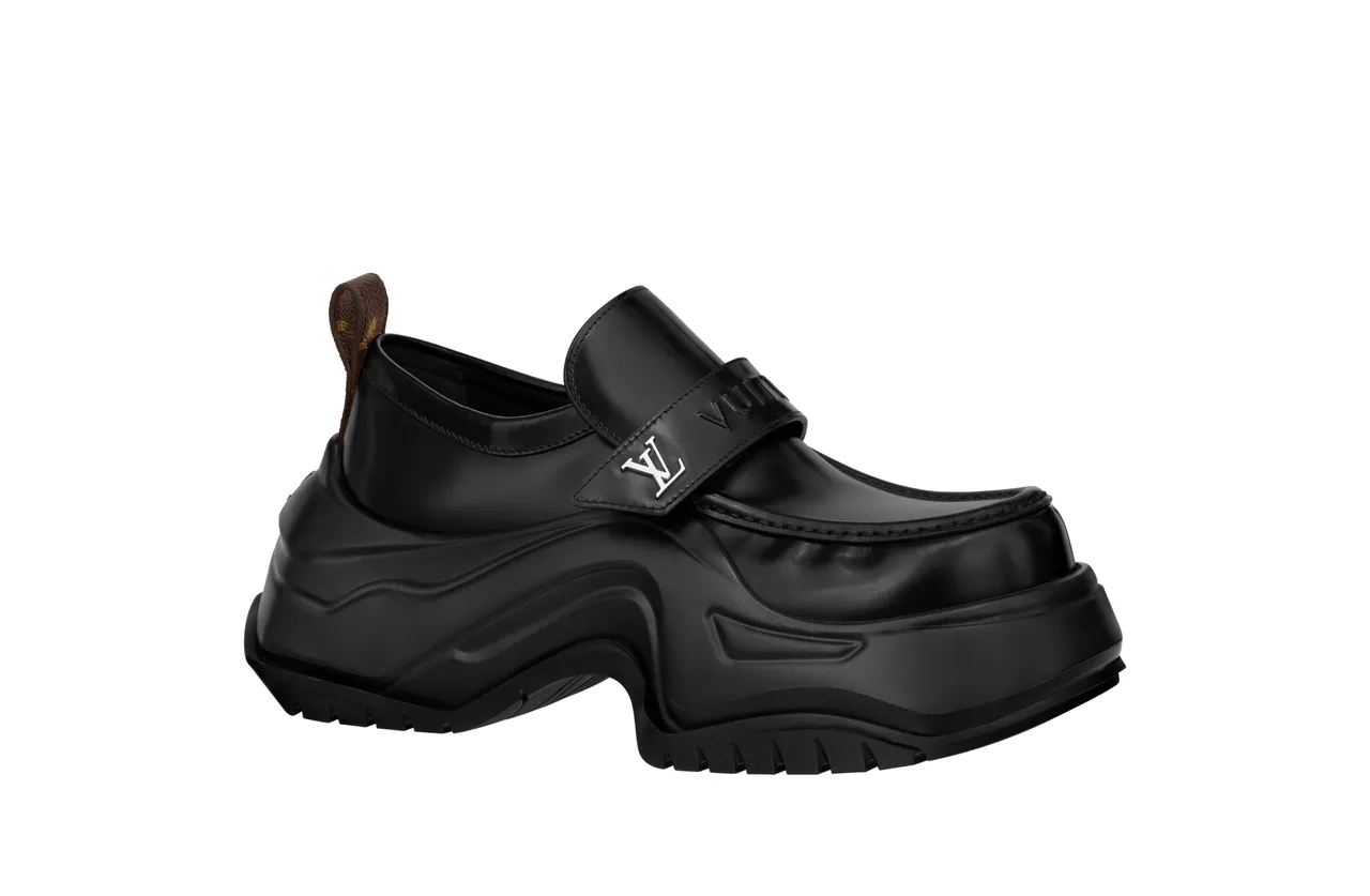 LV Archlight 2.0厚底莫卡辛鞋，4萬9100元。品牌提供