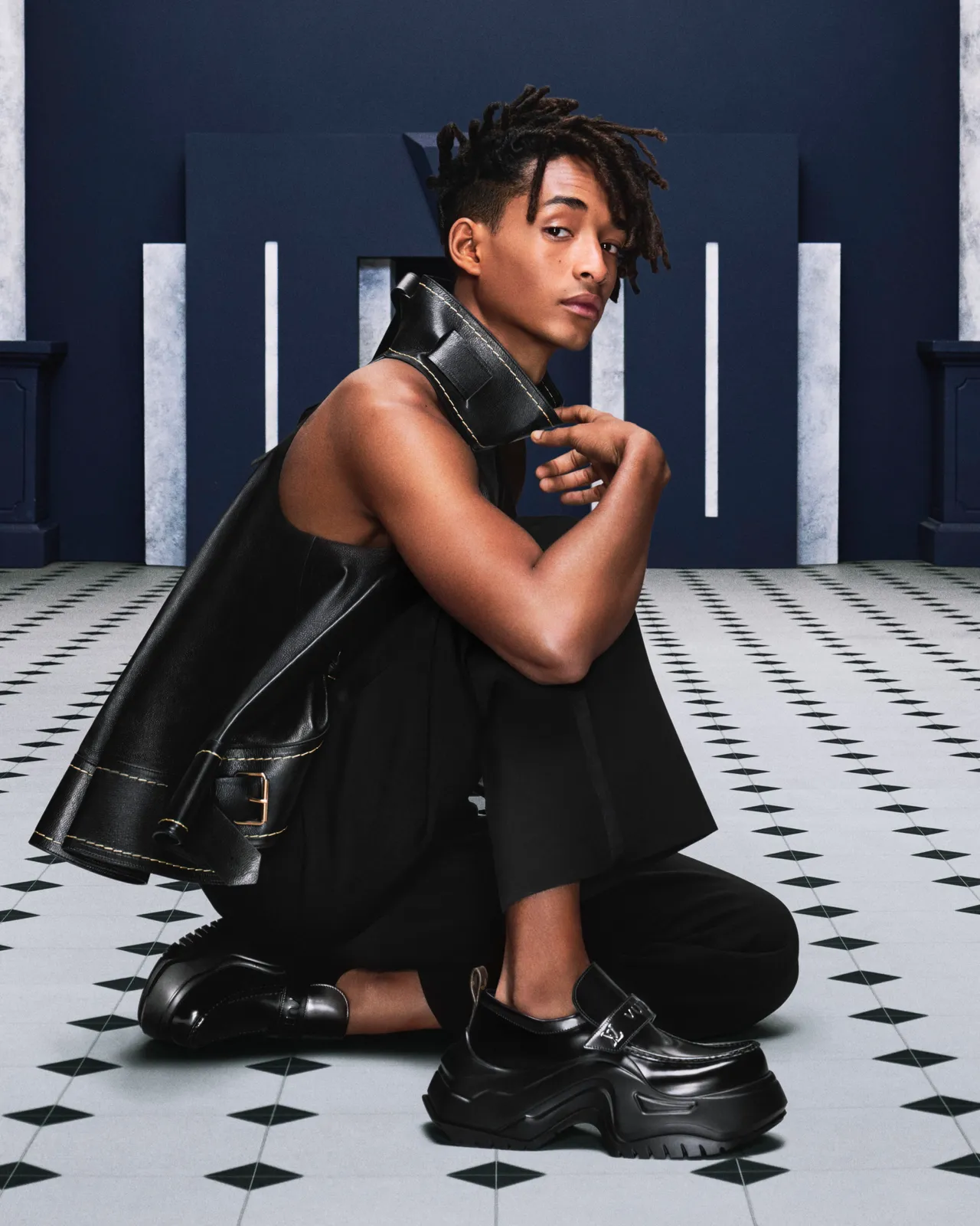 美國「星二代」演員和音樂人傑登史密斯（Jaden Smith）加入演繹全新 LV Archlight 2.0運動鞋系列。品牌提供