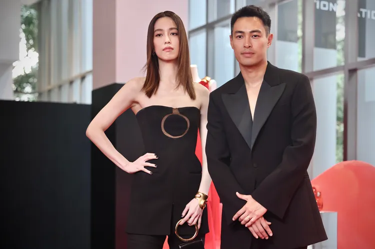 陳庭妮（左）與楊祐寧一同出席FERRAGAMO活動。林林攝